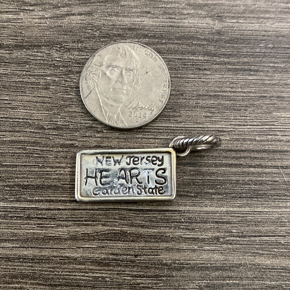 Brighton New Jersey Hearts ♥️ Bracelet Charm - Picture 3 of 3